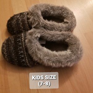 KIDS SHOES